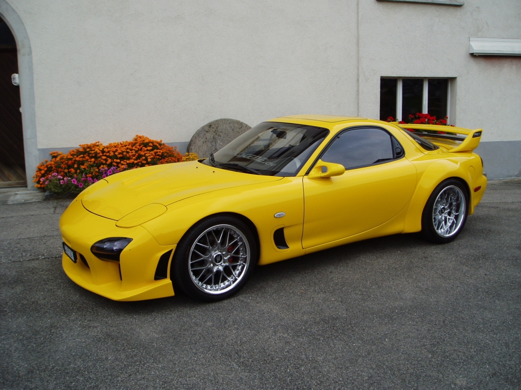 MAZDA RX-7 2.6 Twin Turbo GTC Concept Efini