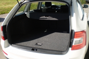 SKODA Octavia 1,6 TDI 4x4 Ambition Navi (Kombi):
