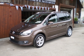 VW Touran 1,4 TSI Team 7Platz,Automat-DSG,Navi,CH AUTO ! (Kompaktvan / Minivan)