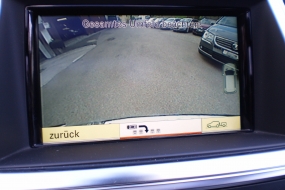 MERCEDES-BENZ ML 350 BlueTEC Edition1 "AMG STYLING"Panorama-Glassdach(4x4) (SUV / Geländewagen)Top