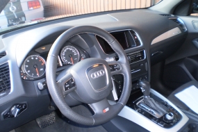 Audi Q5 2.0 TFSI 211 PS quattro S-Line Sportpaket