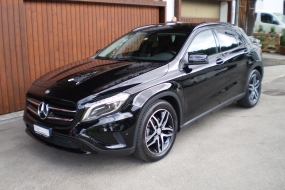 MERCEDES-BENZ GLA 200 7-Gang Automat Urban (7G-DCT) (SUV / Geländewagen