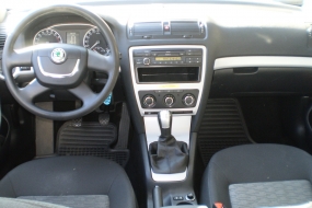 SKODA Octavia 1.6TDI 4x4 Adven. (Kombi)4092