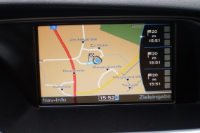 AUDI A4 Avant 2,0 TDI 143Ps Multi Tronic 8-Stufen Automat-Navi,Xenon,Sitzheizung (Kombi)