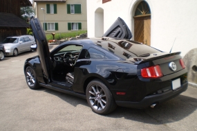 FORD (USA) Mustang 3.7 V6 Premium / LSD Flügeltüren