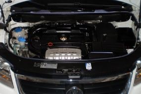 VW Touran 1.4 TSI DSG Automat Modell 2010