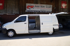 TOYOTA Hiace 2.5 D-4D Van LWB Lang Version (Kasten) ((BARANKAUF gesucht !!))